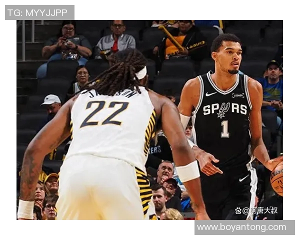 马刺与雷霆常规赛激战回顾球员表现与战术分析全面解读