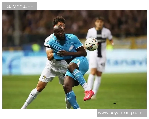 卢卡库：从天才前锋到足坛传奇的蜕变之路与未来展望